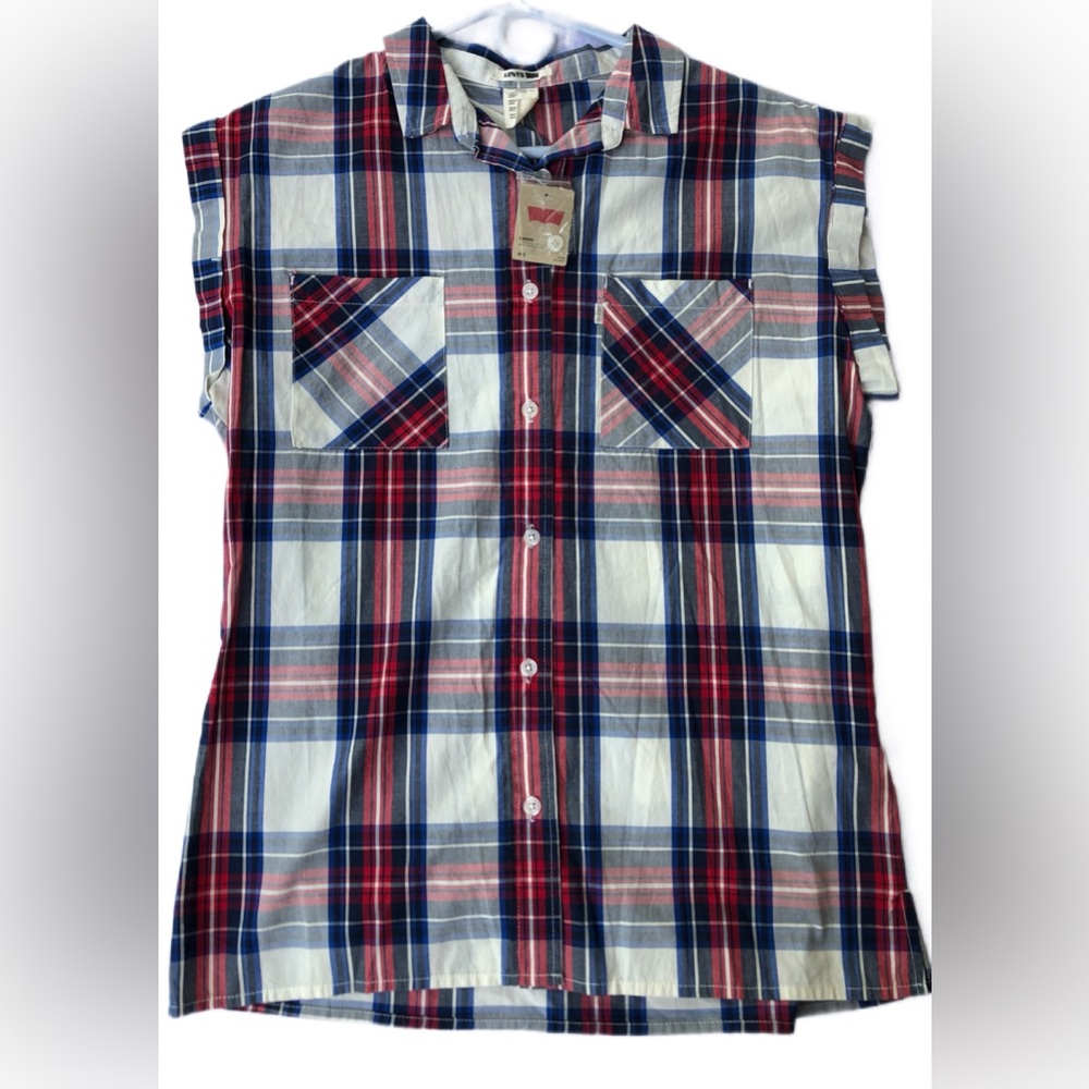 NWT Levi’s Sleeveless Button Up, Red, White, and Blue, S